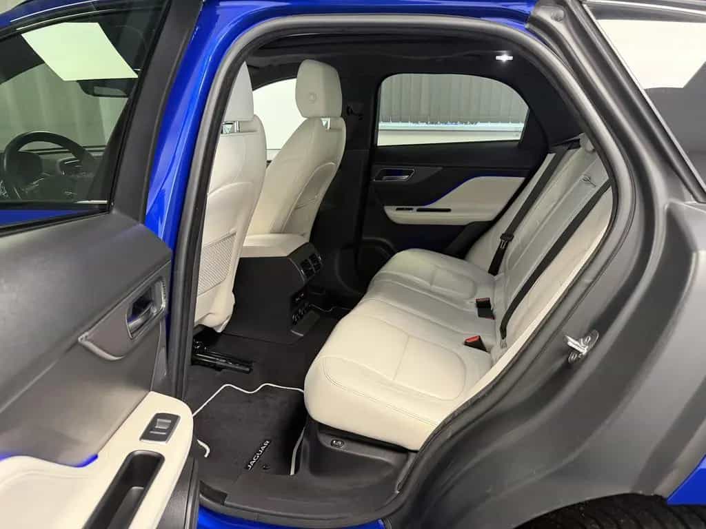 Jaguar F-Pace S AWD First Edition Standheiz. HUD LED 01/2017-photo-17