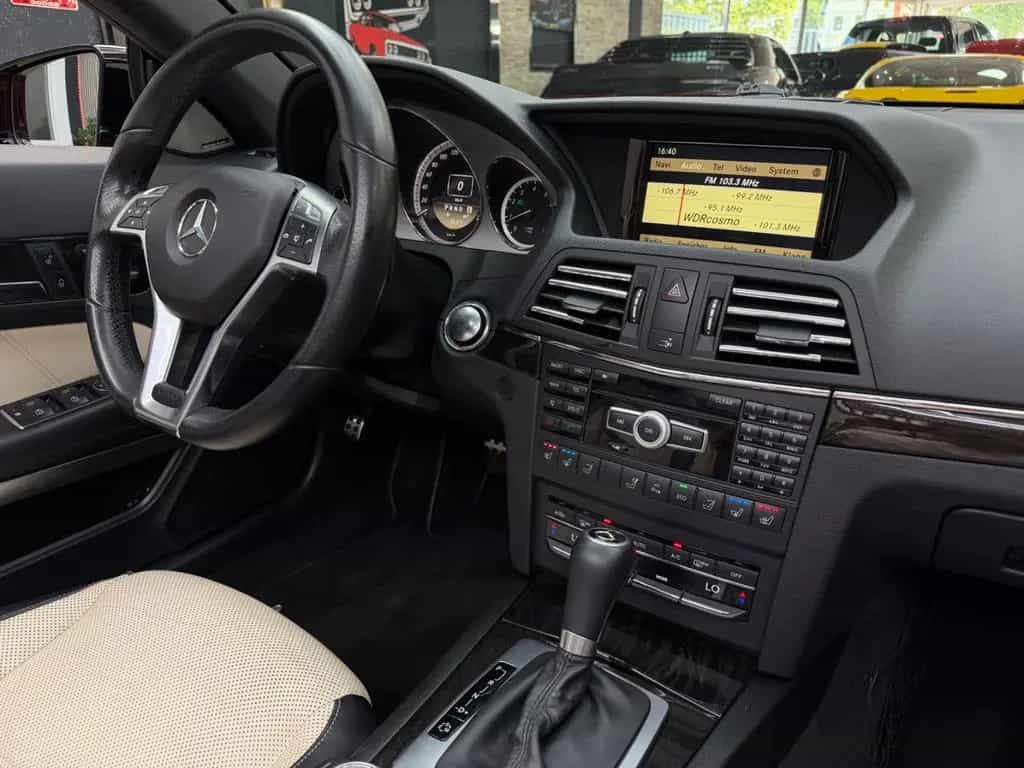 Mercedes-Benz E 350 E350 Cabrio AMG Designo / Harman Kardon / Memory 03/2012-photo-35