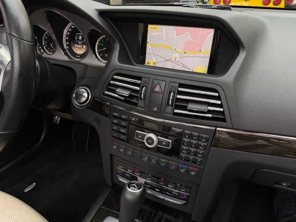 Mercedes-Benz E 350 E350 Cabrio AMG Designo / Harman Kardon / Memory 03/2012-photo-37