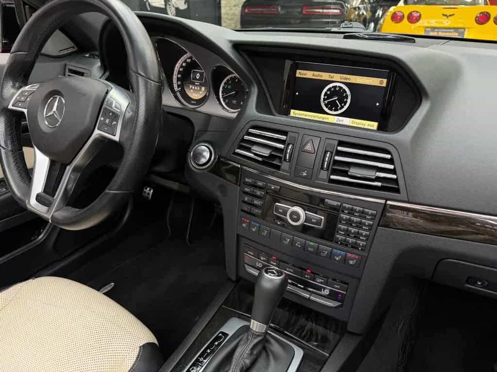 Mercedes-Benz E 350 E350 Cabrio AMG Designo / Harman Kardon / Memory 03/2012-photo-38