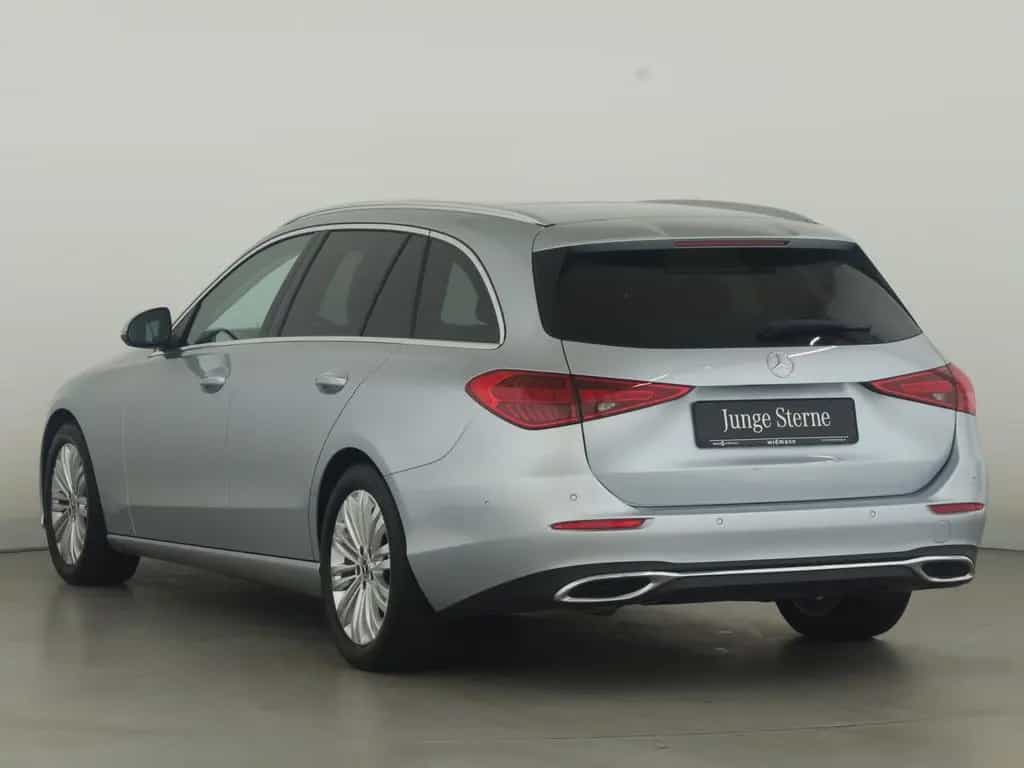 Mercedes-Benz C 220 d 4M T Avantgarde*AHK*Distronic*PTS*Kamera 02/2022-photo-3