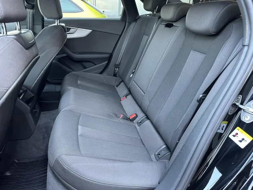 Audi A4 Limousine 40 TDI Advanced LED+AHK+SHZ+17ZOLL 08/2022-photo-12