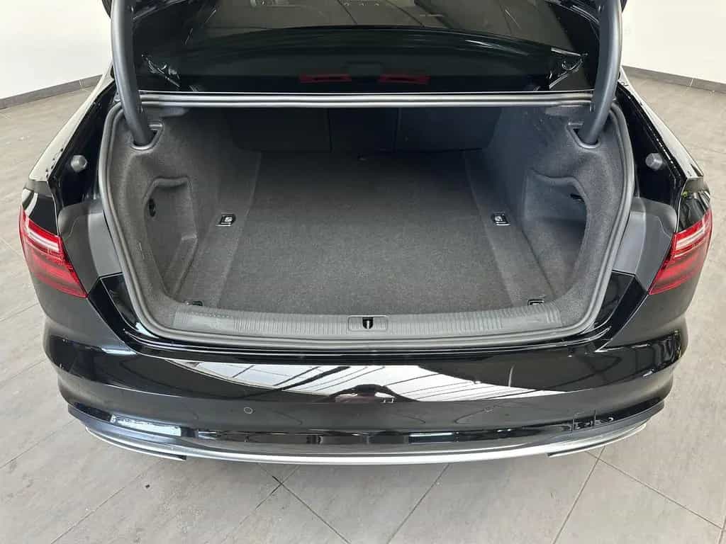 Audi A4 Limousine 40 TDI Advanced LED+AHK+SHZ+17ZOLL 08/2022-photo-5