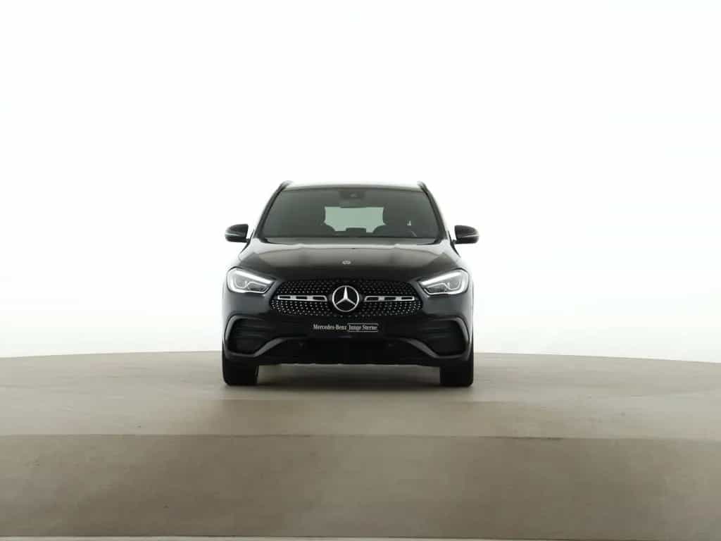 Mercedes-Benz GLA 180 AMG Night MBUX Kamera LED Navi Park-Ass. 12/2021-photo-2