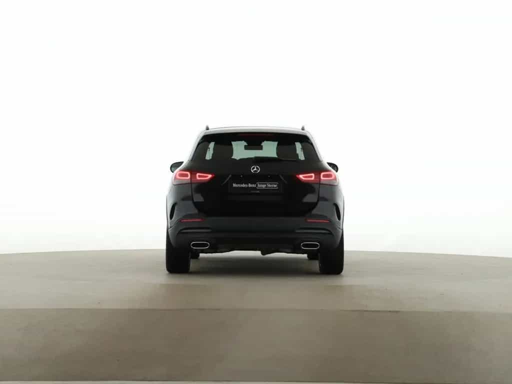 Mercedes-Benz GLA 180 AMG Night MBUX Kamera LED Navi Park-Ass. 12/2021-photo-5