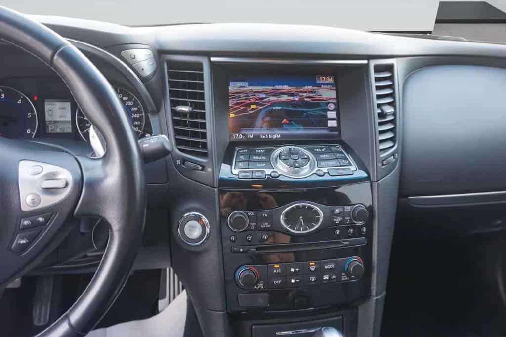 Infiniti FX 30d S Premium*Navi~Bose~KeyGo~Leder~ACC~Voll 04/2013-photo-19