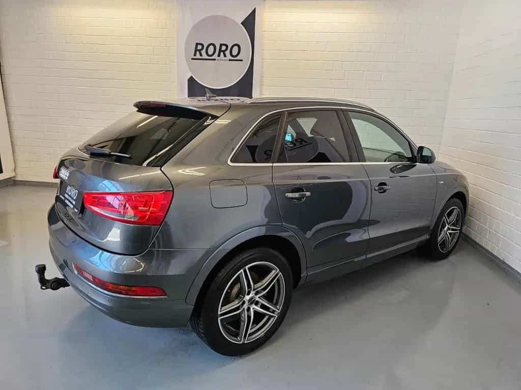 Audi Q3 1.4 TFSI sport + 1.Hand/Navi/Teilleder/AHK/SH 04/2018-photo-6