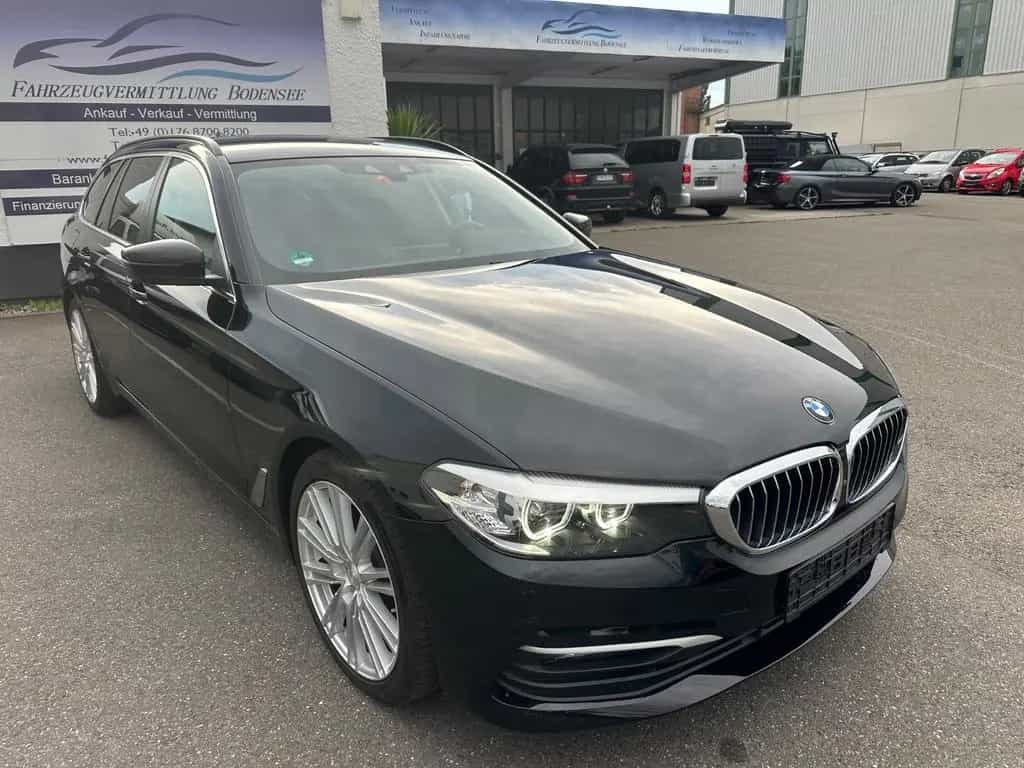 BMW 520 d Touring Automatik Navi LED 05/2019-photo-16