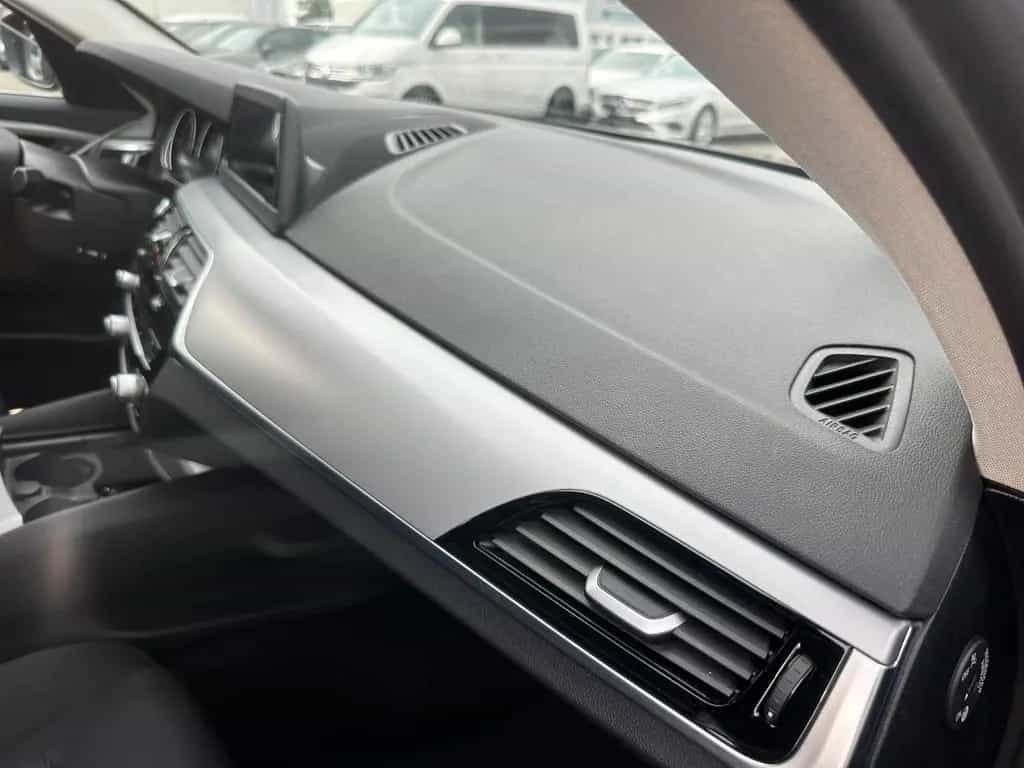 BMW 520 d Touring Automatik Navi LED 05/2019-photo-20