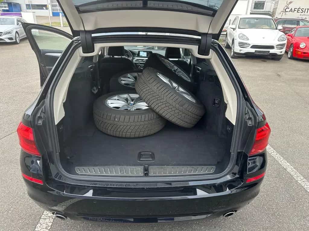 BMW 520 d Touring Automatik Navi LED 05/2019-photo-27