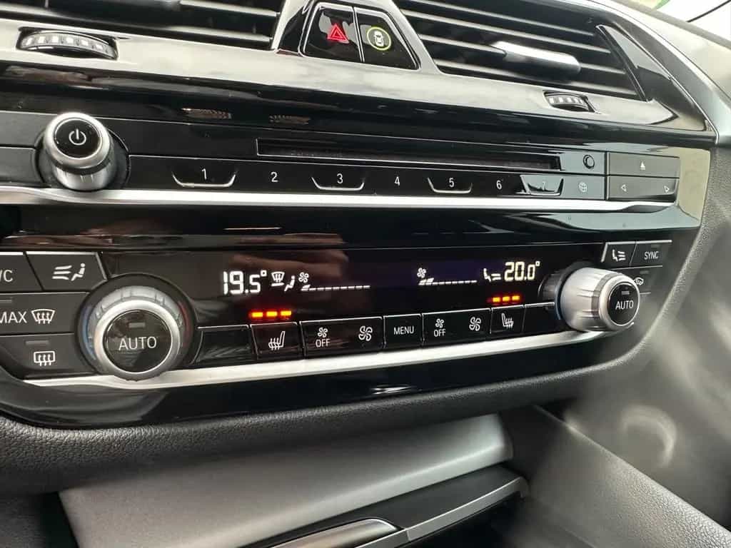 BMW 520 d Touring Automatik Navi LED 05/2019-photo-35