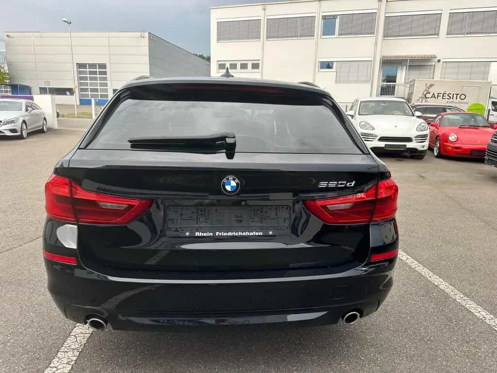 BMW 520 d Touring Automatik Navi LED 05/2019-photo-6