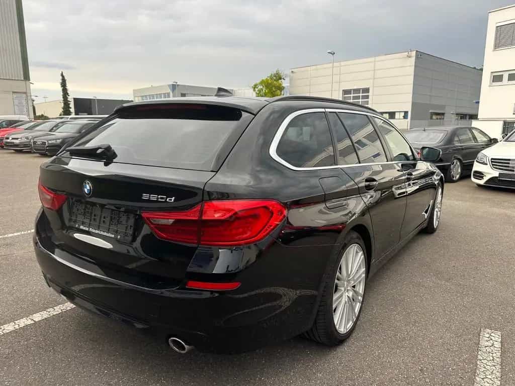 BMW 520 d Touring Automatik Navi LED 05/2019-photo-9