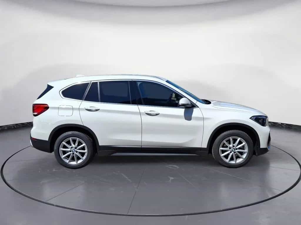 BMW X1 xDrive18d Advantage Panoramaglasdach, Klimaau 04/2022-photo-4