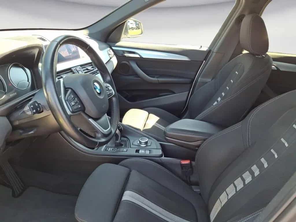 BMW X1 xDrive18d Advantage Panoramaglasdach, Klimaau 04/2022-photo-6