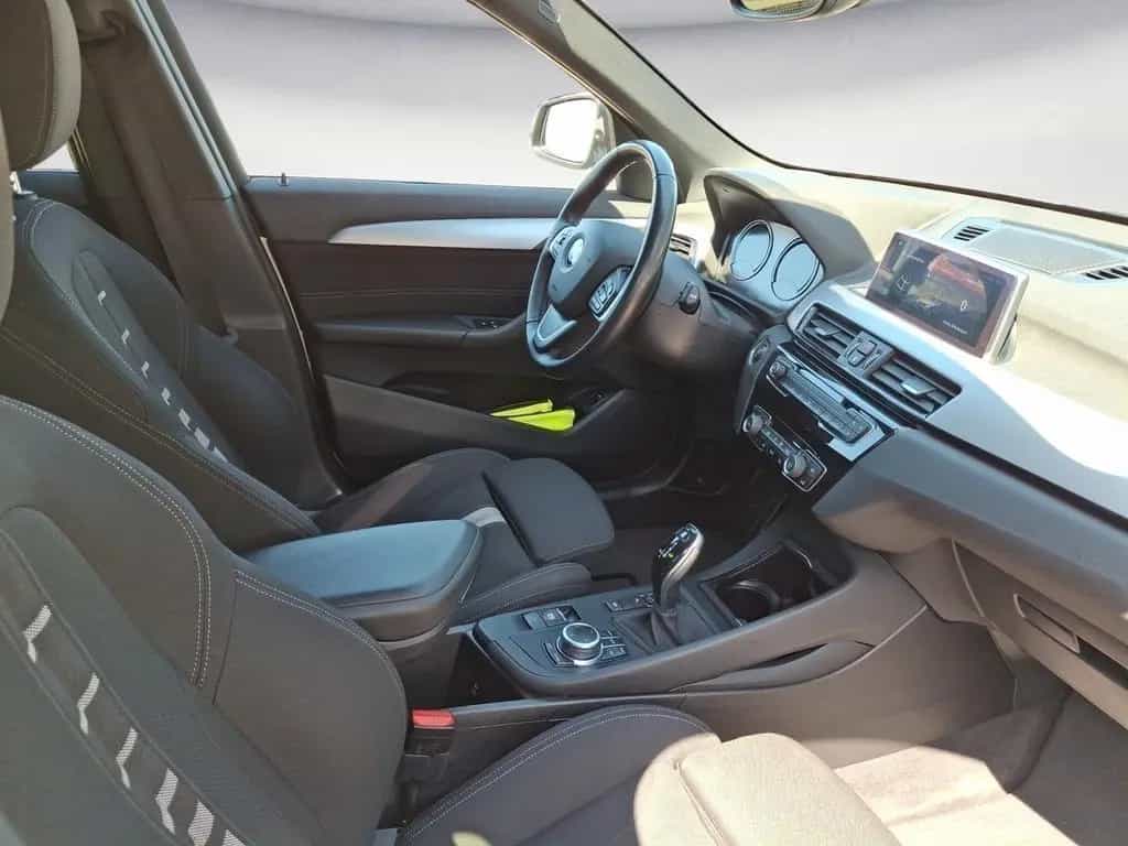 BMW X1 xDrive18d Advantage Panoramaglasdach, Klimaau 04/2022-photo-7