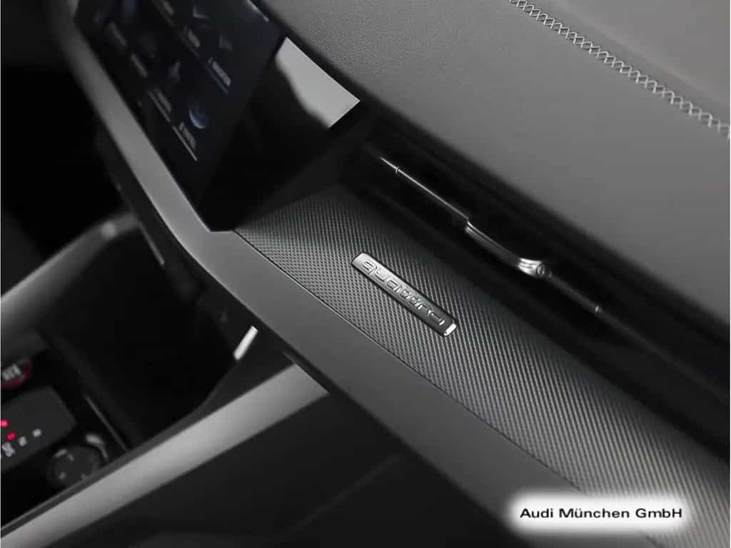 Audi S3 Sportback TFSI S tronic Navi+/19"Zoll 03/2023-photo-22