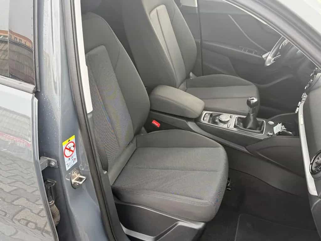 Audi Q2 30 TFSI GR.NAVI*KLIMAAT*6.G*SHZ*TEMPO*MFL*PDC 12/2018-photo-11