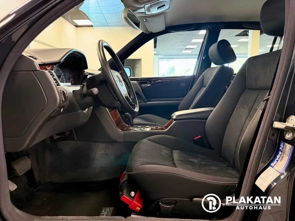 Mercedes-Benz E 240 Xenon Automatik Klima V6 MB-Service 10/1997-photo-21