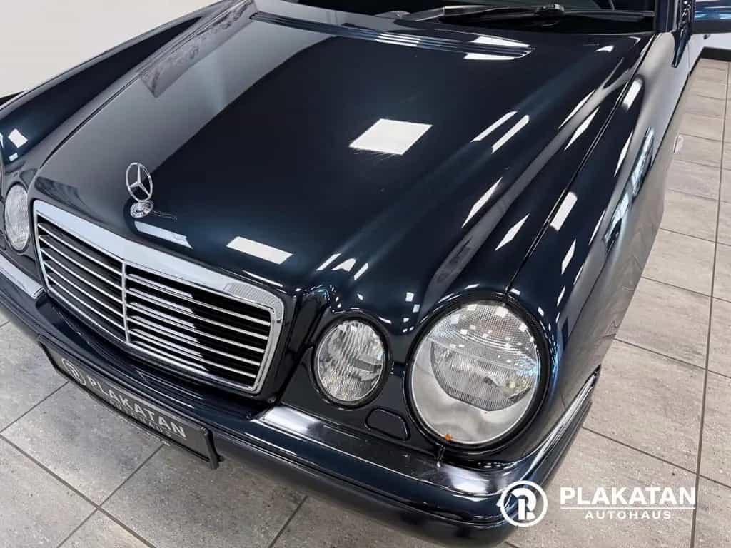 Mercedes-Benz E 240 Xenon Automatik Klima V6 MB-Service 10/1997-photo-8