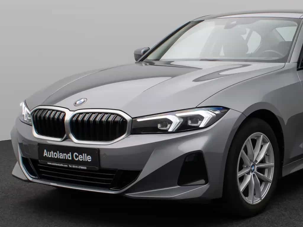 BMW 320 d DAB WidscreenDispl. PDC Geschwindigkeitsreg 02/2023-photo-15