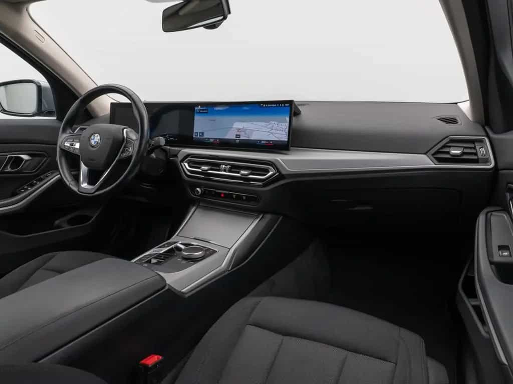 BMW 320 d DAB WidscreenDispl. PDC Geschwindigkeitsreg 02/2023-photo-37