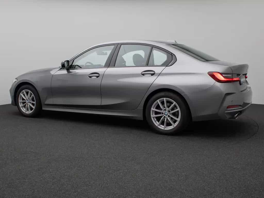 BMW 320 d DAB WidscreenDispl. PDC Geschwindigkeitsreg 02/2023-photo-9