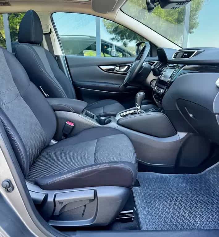 Nissan Qashqai AUTOMAT*64 TKM*AHK*PANO*PDC*KAM*SHZ*NAVl 06/2016-photo-20