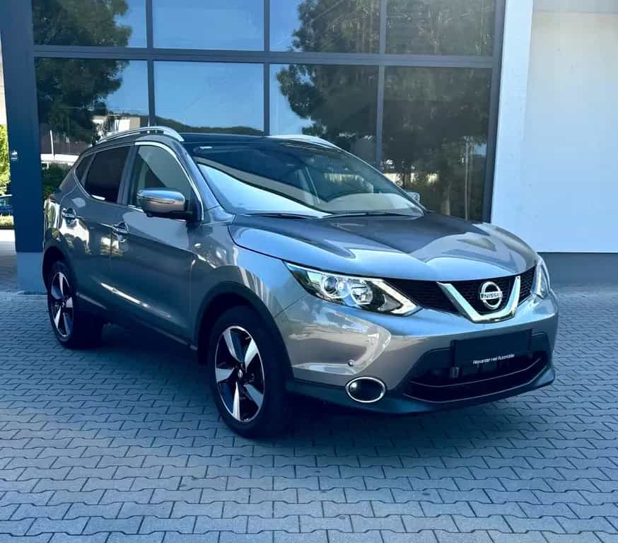 Nissan Qashqai AUTOMAT*64 TKM*AHK*PANO*PDC*KAM*SHZ*NAVl 06/2016-photo-22