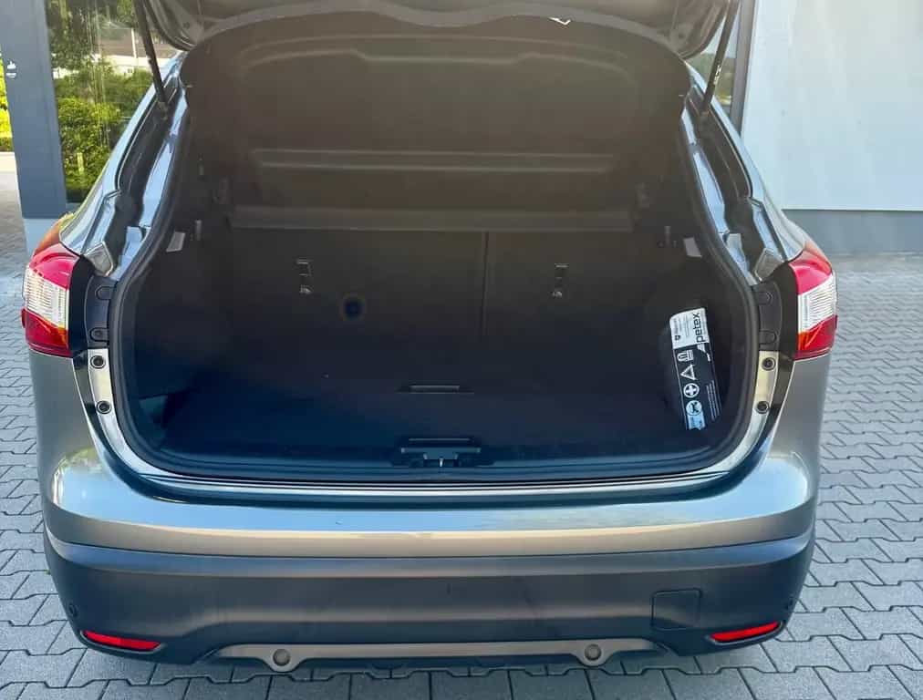 Nissan Qashqai AUTOMAT*64 TKM*AHK*PANO*PDC*KAM*SHZ*NAVl 06/2016-photo-7