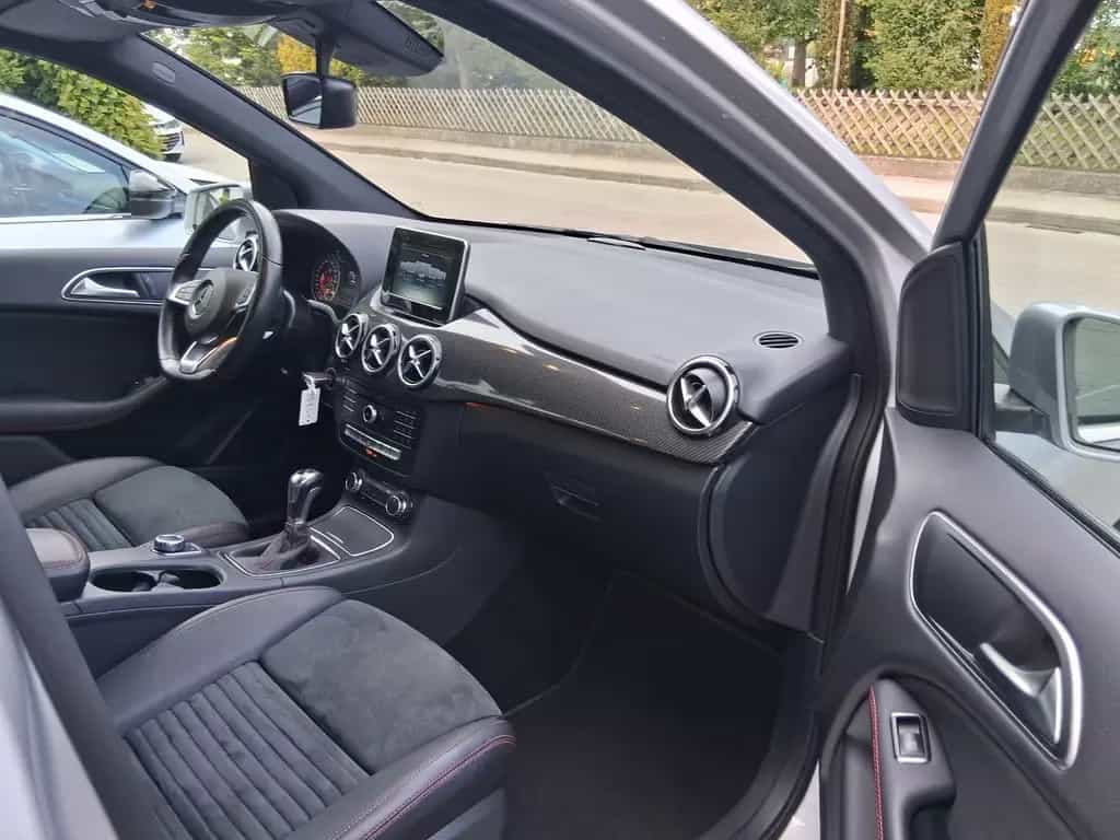 Mercedes-Benz B 180 B  AMG LINE Top Zustand 09/2016-photo-11