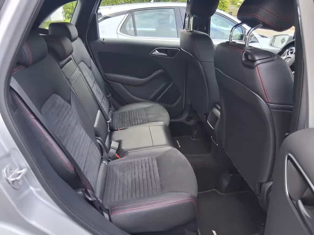Mercedes-Benz B 180 B  AMG LINE Top Zustand 09/2016-photo-13