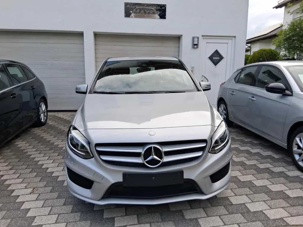 Mercedes-Benz B 180 B  AMG LINE Top Zustand 09/2016-photo-32