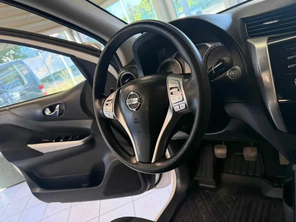 Nissan Navara NP300 Acenta Double Cab Xenon AHK 3.5t 12/2018-photo-31