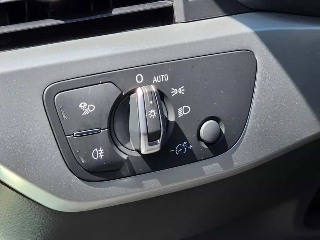 Audi A4 1.4 TFSI S tronic Avant|Kamera|SHZ|PDC 05/2018-photo-14