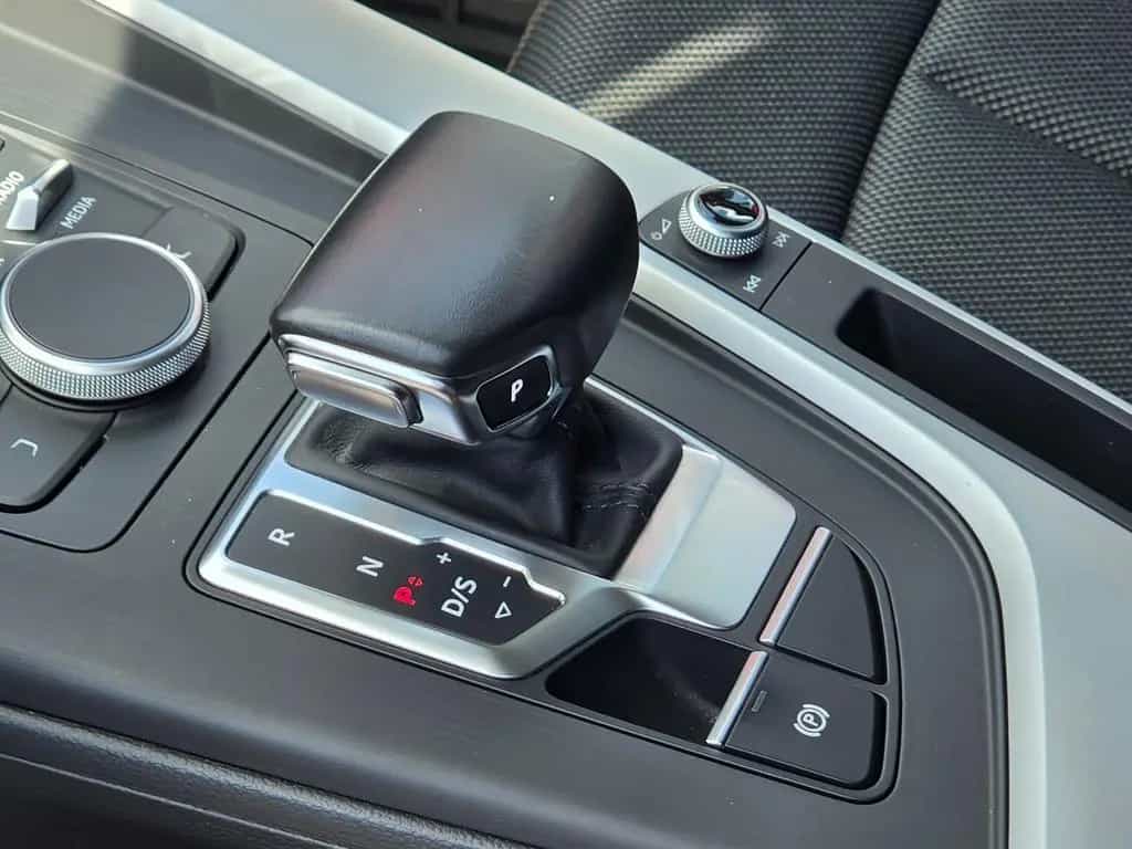 Audi A4 1.4 TFSI S tronic Avant|Kamera|SHZ|PDC 05/2018-photo-15