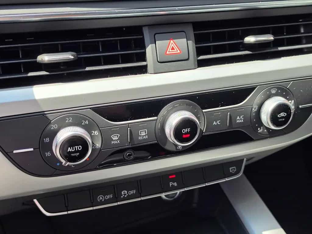 Audi A4 1.4 TFSI S tronic Avant|Kamera|SHZ|PDC 05/2018-photo-41