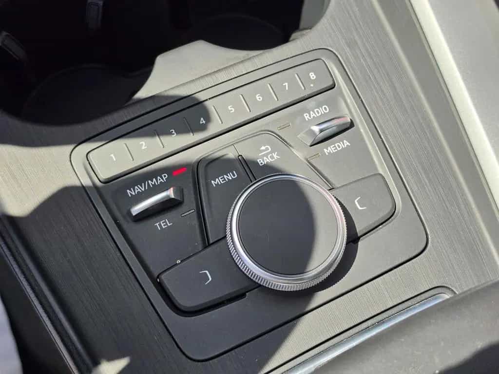 Audi A4 1.4 TFSI S tronic Avant|Kamera|SHZ|PDC 05/2018-photo-42