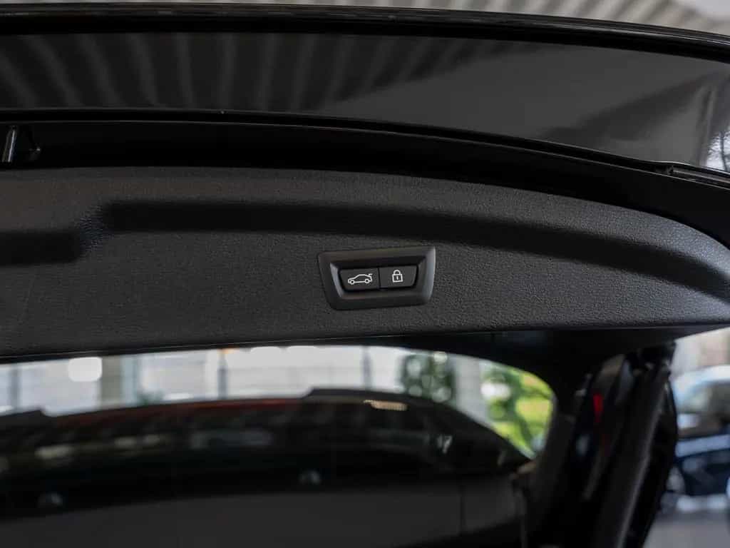 BMW X2 M35i PANO HUD LED ACC W-LAN NAVI H/K KAMERA 11/2022-photo-11