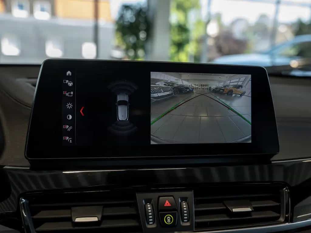 BMW X2 M35i PANO HUD LED ACC W-LAN NAVI H/K KAMERA 11/2022-photo-17