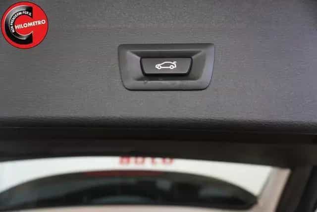 BMW X1 sDrive18d Business Advantage 01/2021-photo-12