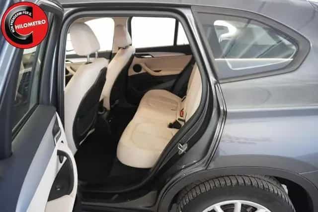 BMW X1 sDrive18d Business Advantage 01/2021-photo-6