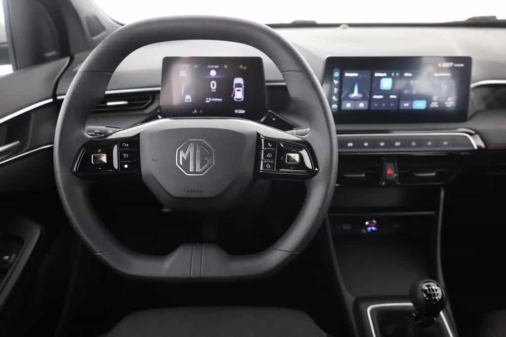MG MG3 1.5 Comfort LED Navi Kamera 04/2025-photo-10