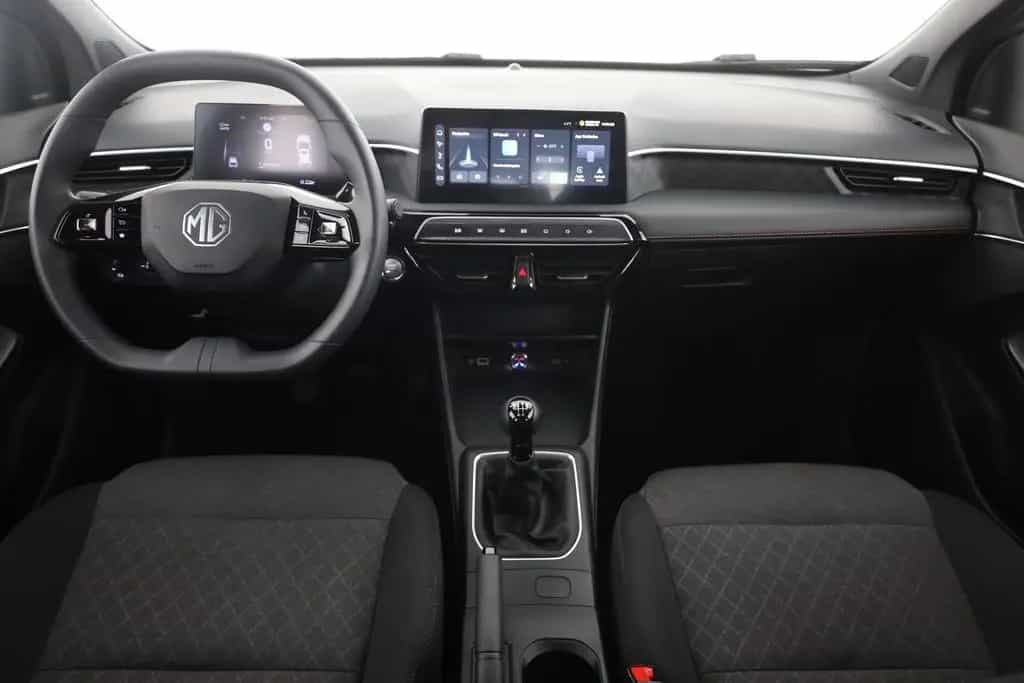MG MG3 1.5 Comfort LED Navi Kamera 04/2025-photo-9