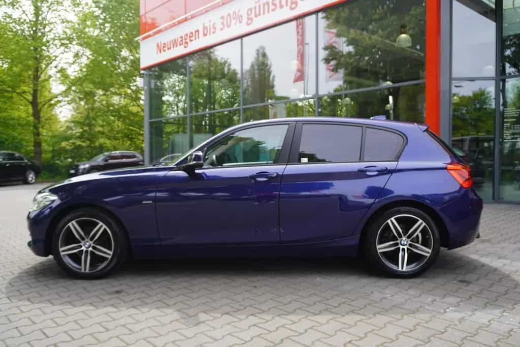 BMW 118 i Advantage LED Sitzheizung Klimaaut. 12/2017-photo-8