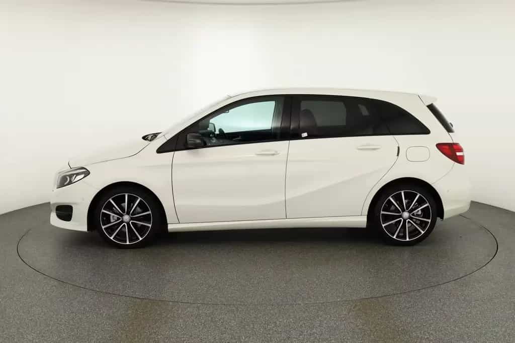 Mercedes-Benz B 220 B220 Urban 7G-DCT 4-Matic LED Navi Sitzheizung 11/2016-photo-1