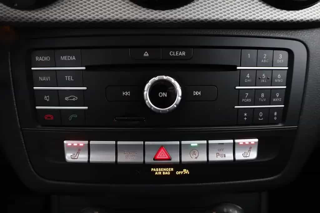 Mercedes-Benz B 220 B220 Urban 7G-DCT 4-Matic LED Navi Sitzheizung 11/2016-photo-11