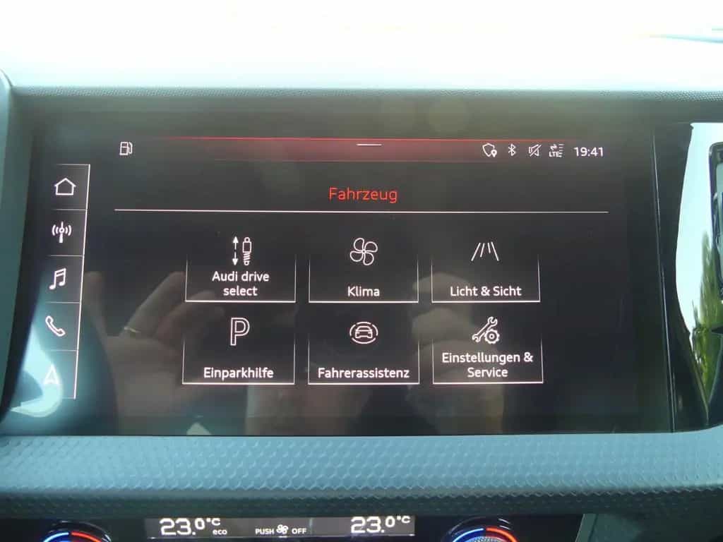 Audi A1 Sportback 30 1.0 TFSI advanced LED ACC Navi 09/2019-photo-14
