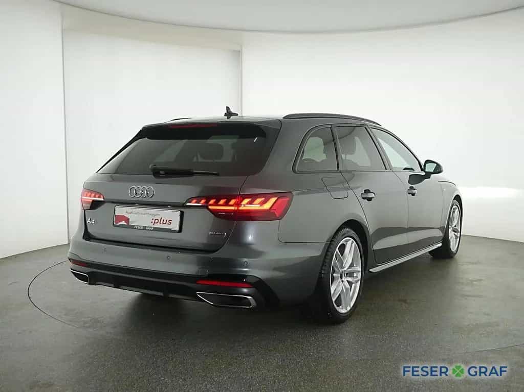Audi A4 45 TFSI quattro Avant S line V-Cockpit/Navi 02/2024-photo-1