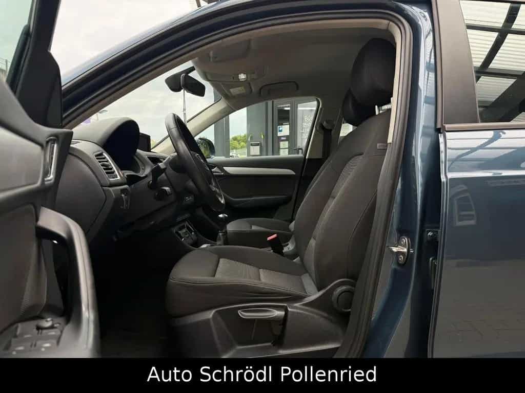 Audi Q3 1.4 TFSI, AHK, LED, El.Heck, Sound, Keyless 05/2017-photo-13